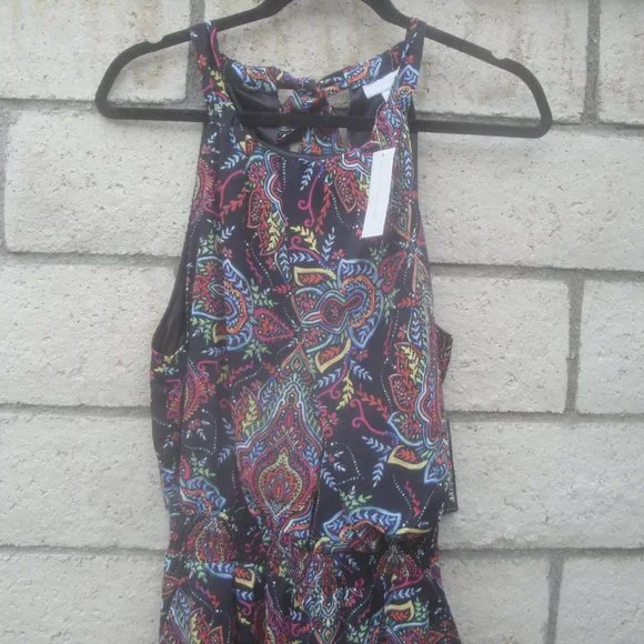 SOLD New York & Company NY&C Print Sleeveless Romper Size Med NEW - Picture 2 of 3